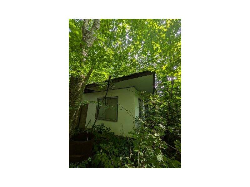 Tsumagoi-mura, Azuma-gun, Oaza-Kamahara (Omae station) Single-storied house, 2LDK

Single-storied house, 2LDK, 980,000 yen