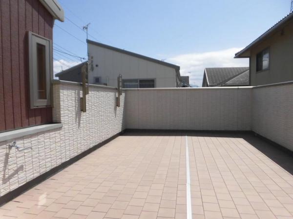 アットホーム 彦根市 高宮町 南彦根駅 2階建 ４ｌｄｋ 彦根市の中古一戸建て 提供元 ミサワホーム近畿 株 不動産事業部 一軒家 家の購入