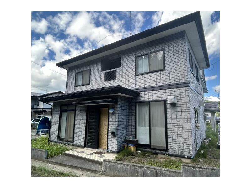 Sannohe District, Sannohe Town, Oaza Umenai Aza Warabikubo (Sannohe Station) 2-story 4LDK