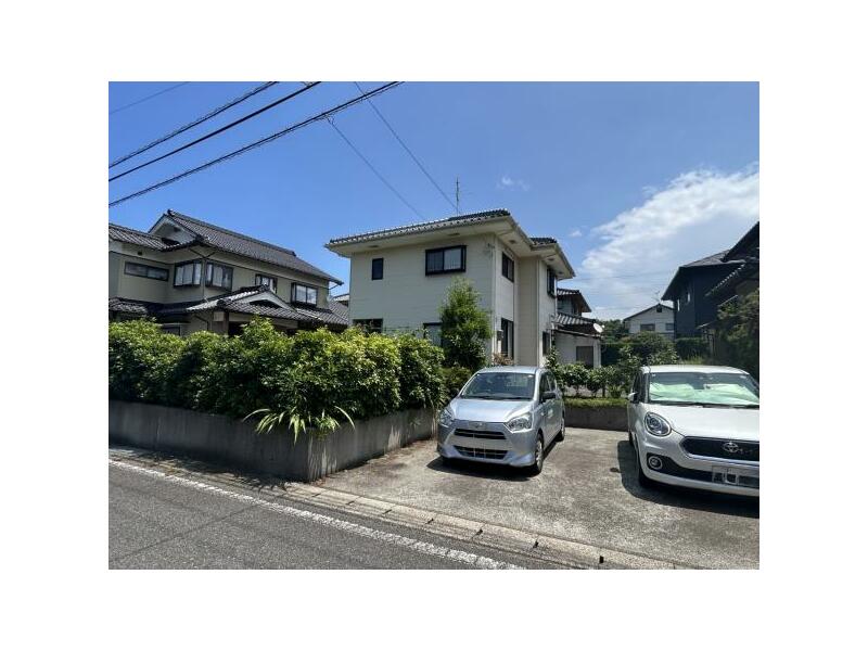 Nishikawachi, Misumi Town, Hamada City (Miho Misumi Station) 2F 4LDK

9,000,000 yen