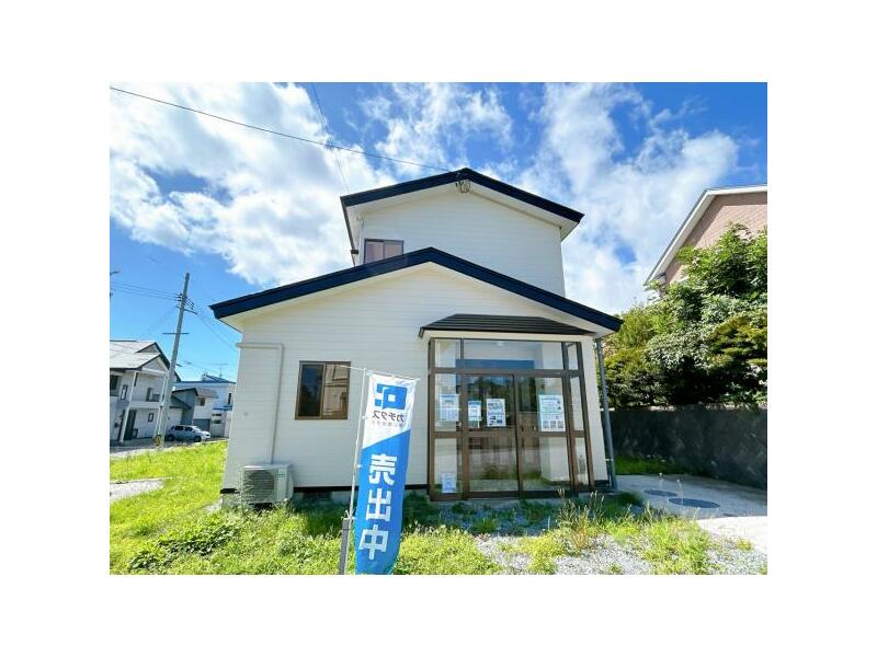 November 2003 (22 years and 4 months old)