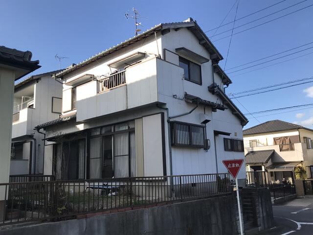 アットホーム 知多郡武豊町 字梨子ノ木２丁目 上ゲ駅 地上2階地下1階建 ５ｄｋ 知多郡武豊 町の中古一戸建て 提供元 ハウジングパートナー 株 一軒家 家の購入