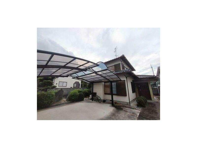 4-chome, Nakamura, Niihama-city (Niihama station) 2F 6K

3.8 million yen