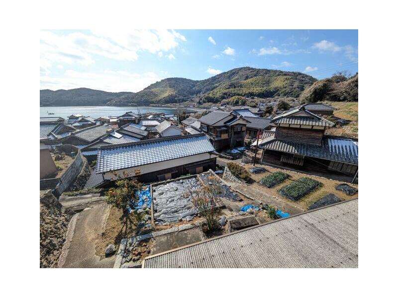 Shunan City, Oaza Oshima (Kushigahama Station) 2-story building 11SLDK