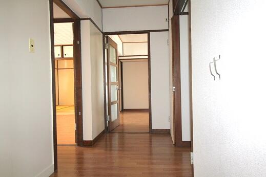 アットホーム 東久留米市 滝山３丁目 花小金井駅 5階 ３ｌｄｋ 提供元 不動産のプラス プラススリー 株 不動産部 東久留米市 の賃貸マンション 6971970077