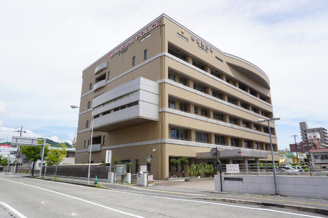 アットホーム リビングタウン岩国 ｂ棟 ｂ２０２ ２ｌｄｋ 提供元 ピタットハウス岩国店 株 みらいとホーム 岩国 市の賃貸アパート