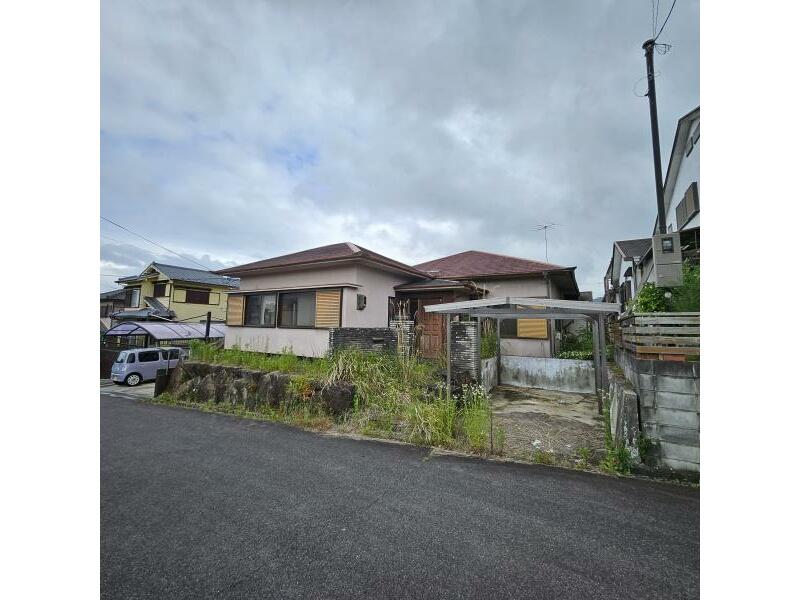 Minami Yamashiro Village, Soraku District, Kita Oikawara, Kamano (Tsukigaseguchi Station) Single-story building 4DK