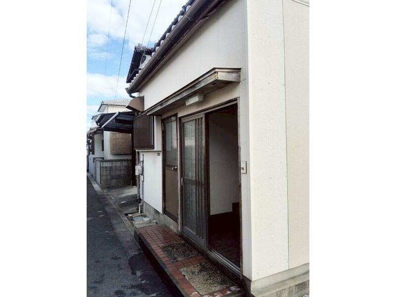 Nakama City, Chuo 1-chome (Higashi-Nakama Station) Single-story building 3K