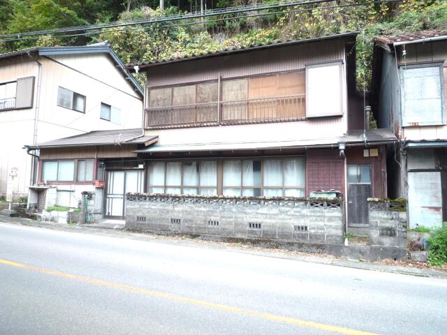 detached 北設楽郡東栄町大字三輪字横引