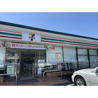 セブンイレブン 川口芝4丁目店 距離:454m
