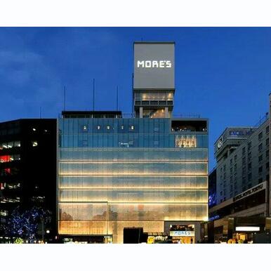 横浜モアーズ店 距離:2,477m