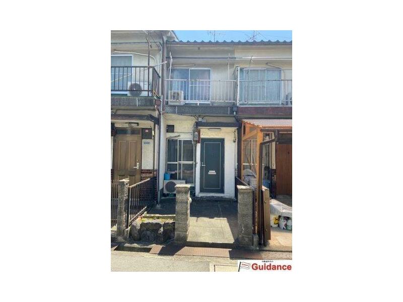 Shijonawate City, Esemimicho (Shijonawate Station) 2-story 3DK