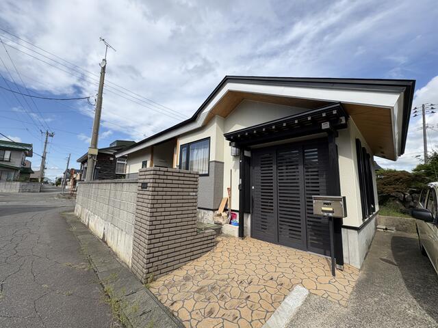 Cheap house for sale in Kitatsugaru, Aomori