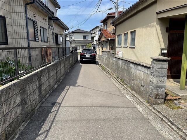 アットホーム】金沢市 笠舞3丁目 2階建 5K[1077757869]金沢市