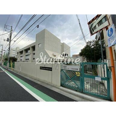 新宿区立鶴巻小学校 距離：170m