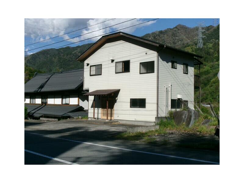 Yamanashi City, Makioka-cho Narizawa (Eizan Station) 2-story 2K