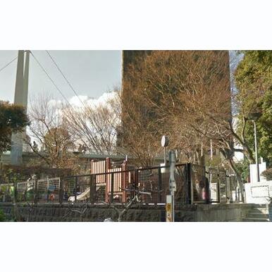 代官山公園 距離:290m