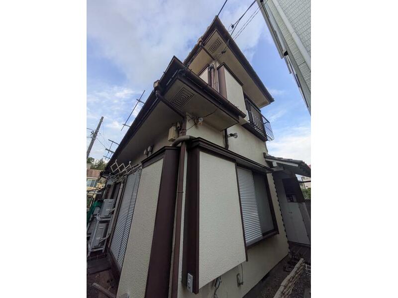 Fukayakami 6-chome, Ayase City (Kozashibuya Station) 2-story building 3DK