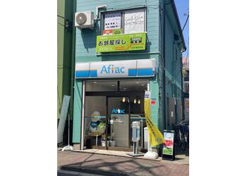 アフラックさんの上階の２階に当店がございます♪