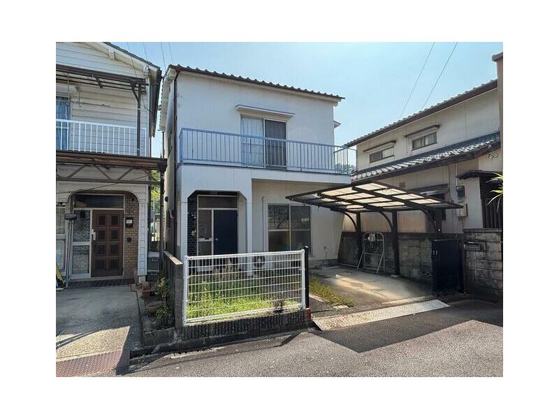 Matsuyama City, Yamane Town (Yamane Station) 2-story building 3DK