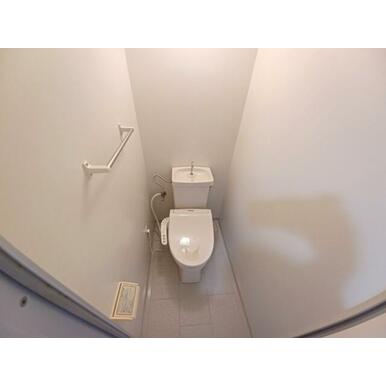 同物件別部屋のお写真です。