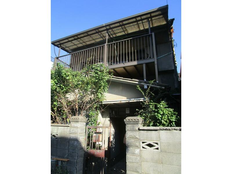 Takamatsu City, Nishihou Town 3-chome (Showa Town Station) 2-story building 6LDK