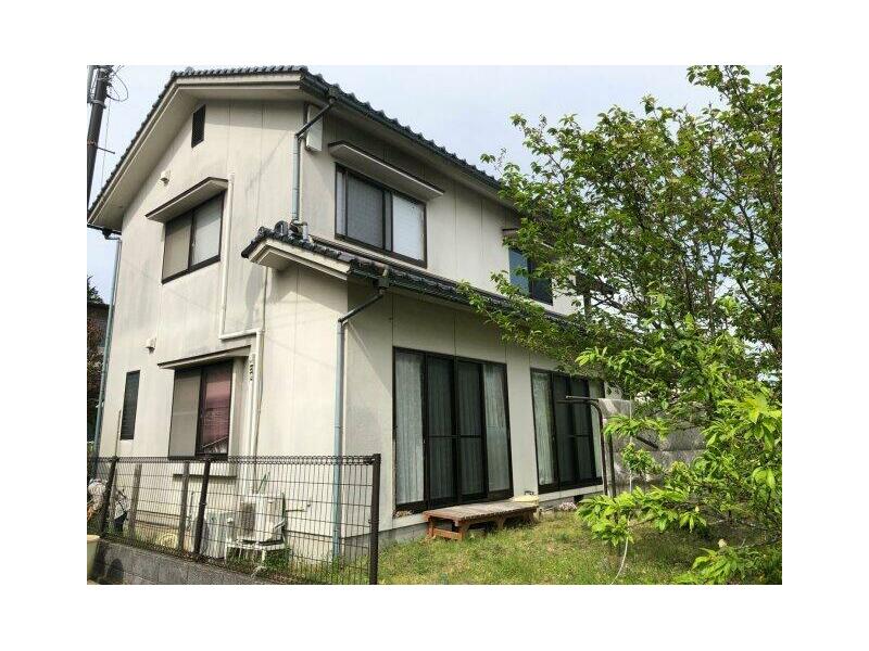 Inari, Yakashira-cho, Yakashira-gun (Higashigoriya Sta.) 2F 6LDK

12,000,000 yen