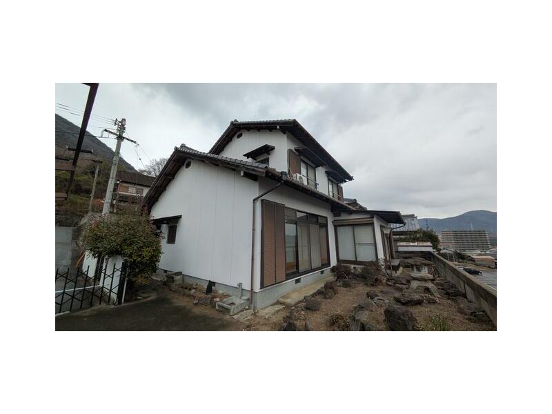 Marugame City, Iiyama Town, Higashisakamoto 2-story building 7DK