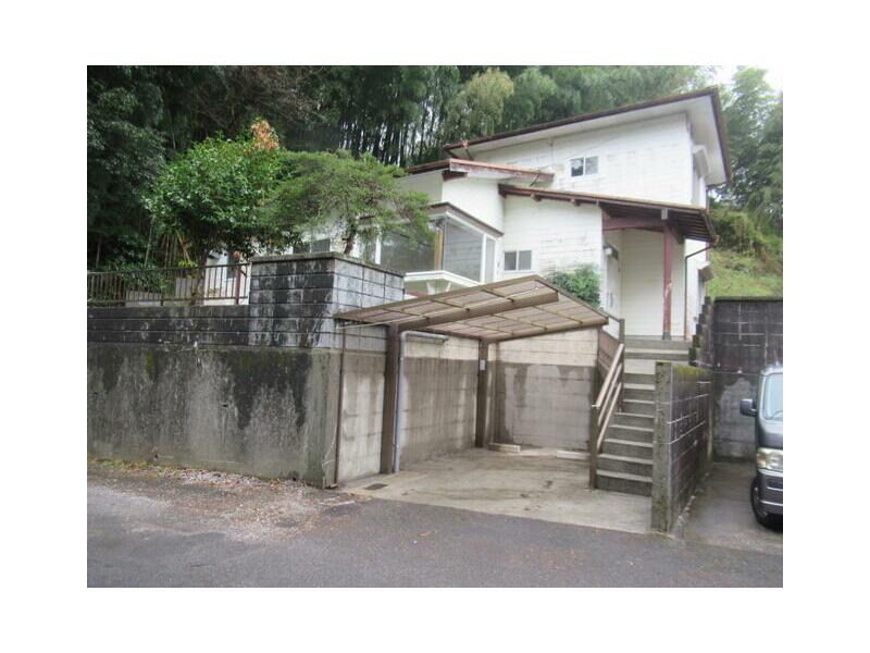 Saeki City Yayoi Oaza Izaki (Saeki Sta.) 2F 5DK

3,000,000 yen