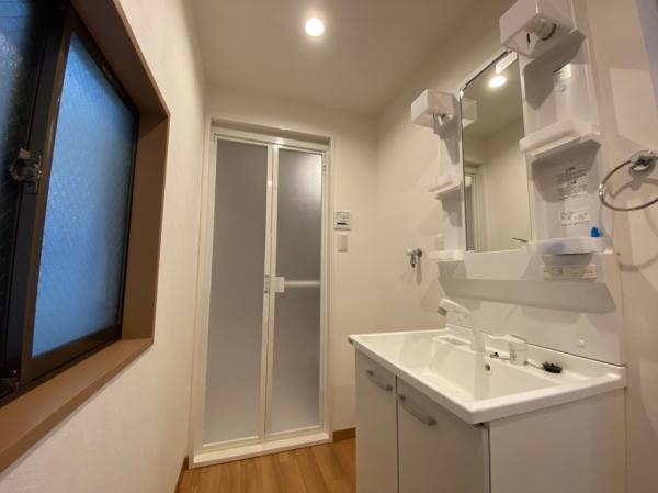 アットホーム 品川区 西大井1丁目 西大井駅 2階建 2ldk 品川 区の中古一戸建て 提供元 株 リビングライフ 一軒家 家の購入 アットホーム 品川区 西大井1丁目 西大井駅 2階建 2ldk 品川 区の中古一戸建て 提供元 株 リビングライフ 一軒家 家の購入