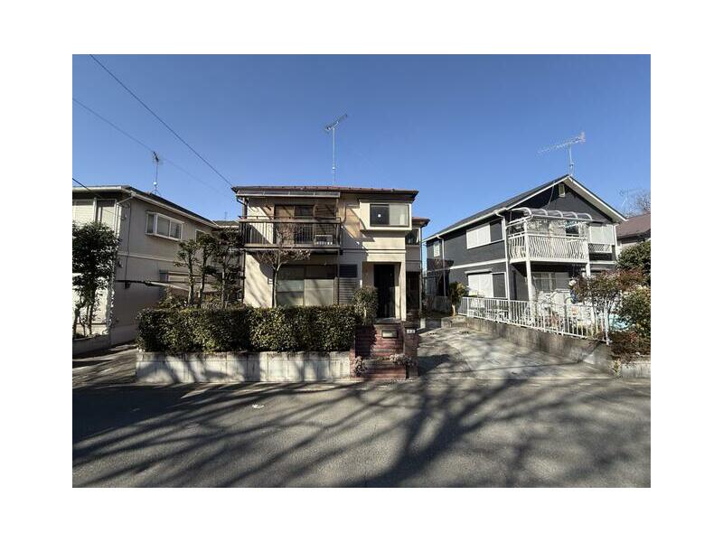 Ranzan-cho, Hiki-gun, Oaza Hirono (Musashiarashiyama Sta.) 2F 5LDK

3,980,000 yen