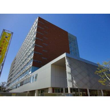 町田市役所 距離：442m