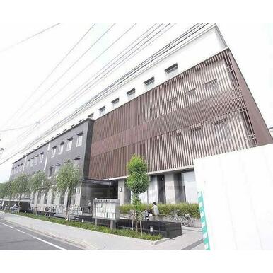 伏見区役所 距離:400m