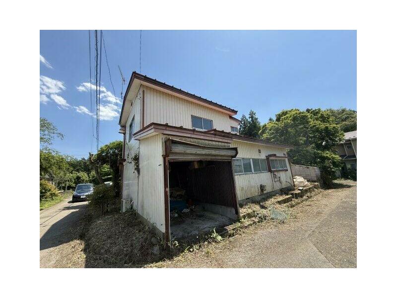 Kiwadajima, Nikko-shi (Shimono-Osawa Sta.) 2F 4LK

500,000 yen