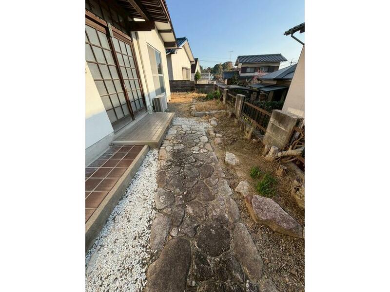 Iizuka City, Kawashima (Uratta Station) 2-story 6DK