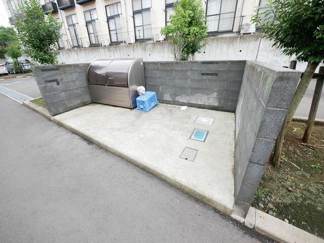 アットホーム レオパレスohyato 213 1k 提供元 株 タウンハウジング神奈川 向ヶ丘遊園店 川崎 市宮前区の賃貸マンション アットホーム レオパレスohyato 213 1k 提供元 株 タウンハウジング神奈川 向ヶ丘遊園店 川崎 市宮前区の賃貸マンション