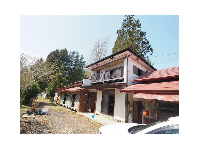 8th Chiwari, Nakaterabayashi, Ishidoriya-cho, Hanamaki City (Ishidoriya Station) 2-story 8K