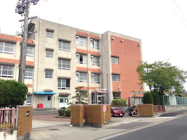 アットホーム 名古屋市名東区 高柳町 藤が丘駅 平屋建 ２ｌｄｋ 名古屋 市名東区の中古一戸建て 提供元 株 北村土地 一軒家 家の購入