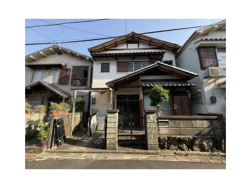 Yamato Koriyama City, Koizumi Town (Yamato Koizumi Station) 2-story 5DK