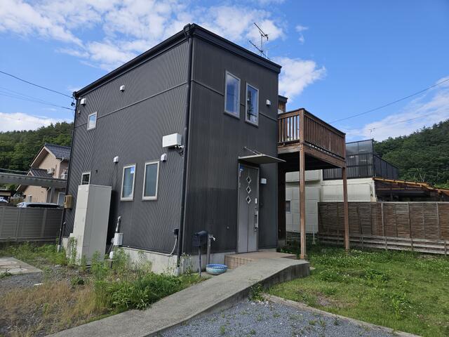 Saku, Nagano property