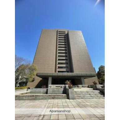 中市役所 距離：606m