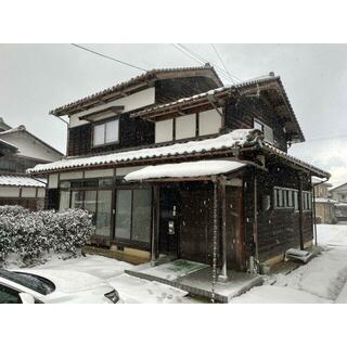 Kyotango City, Amino-cho Shimazu (Amino Station) 2-story building with 5 bedrooms, dining kitchen - 4.9 million yen