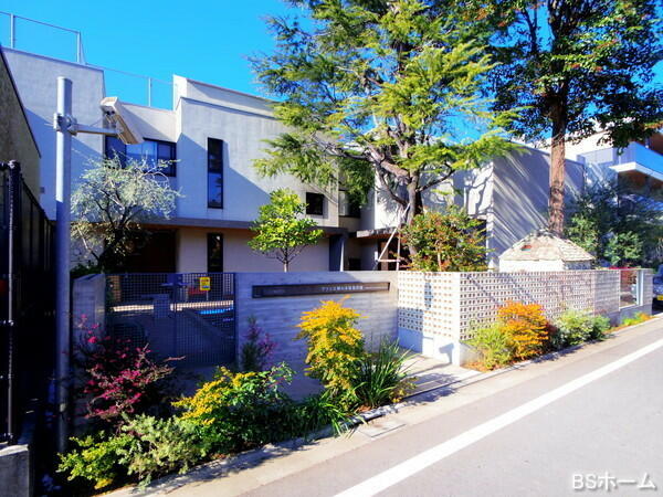 アットホーム 目黒区 柿の木坂２丁目 都立大学駅 2階建 １ｓｌｄｋ 目黒区の中古一戸建て 提供元 センチュリー21ｂｓホーム 一軒家 家の購入