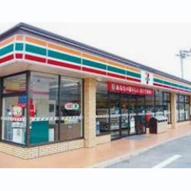 セブンイレブン川崎中野島店 距離:517m