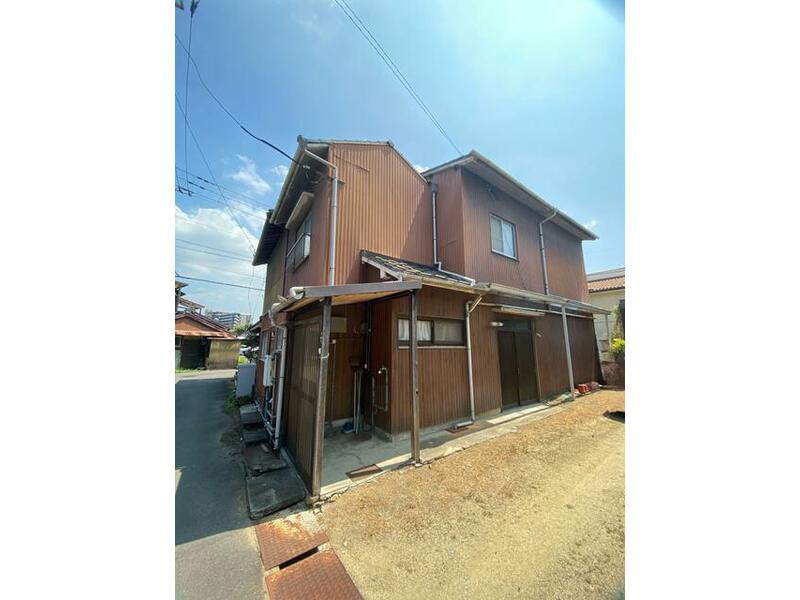 Takamatsu City, Matsushima-cho 3-chome (Matsushima 2-chome Station) 2-story building 5DK