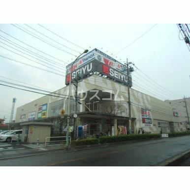 西友東川口店 距離:633m