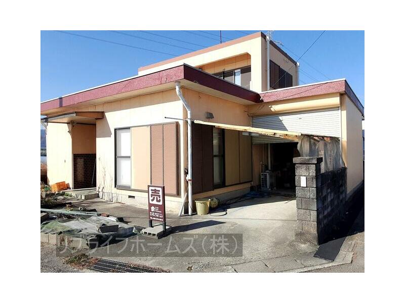 Itano District, Itano Town, Yabu, Higashiura 2-story building 4DK