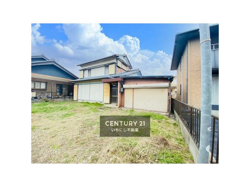 Ichinomiya City, Asai-cho, Kohibino Aza Gomae (Konan Station) 2-story building 5DK