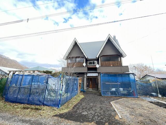 Cheap house for sale in Shiraoi, Hokkaido