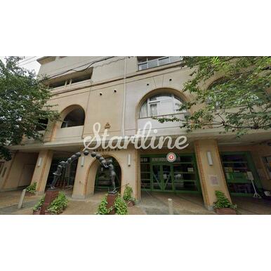 台東区立大正小学校 距離：470m